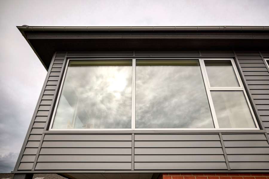 Altes Bauernhaus erhält neues Leben durch hochwertige Fassadenprofile, Aalborgvej 214, 7742 Vesløs, Dänemark